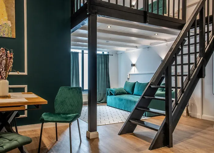 Oran Apartment 1